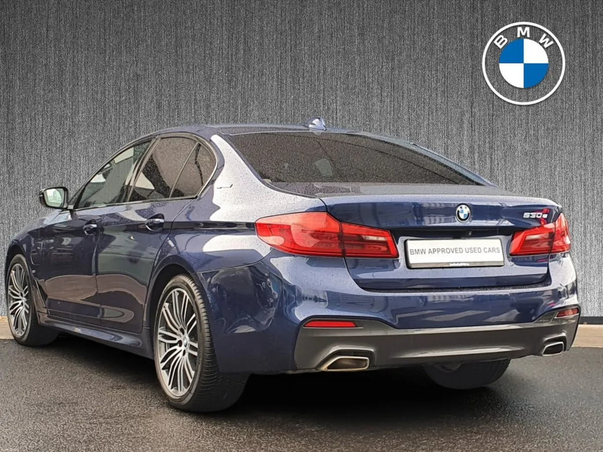 BMW 5-Series 530e M Sport iPerformance Saloon - Image 3