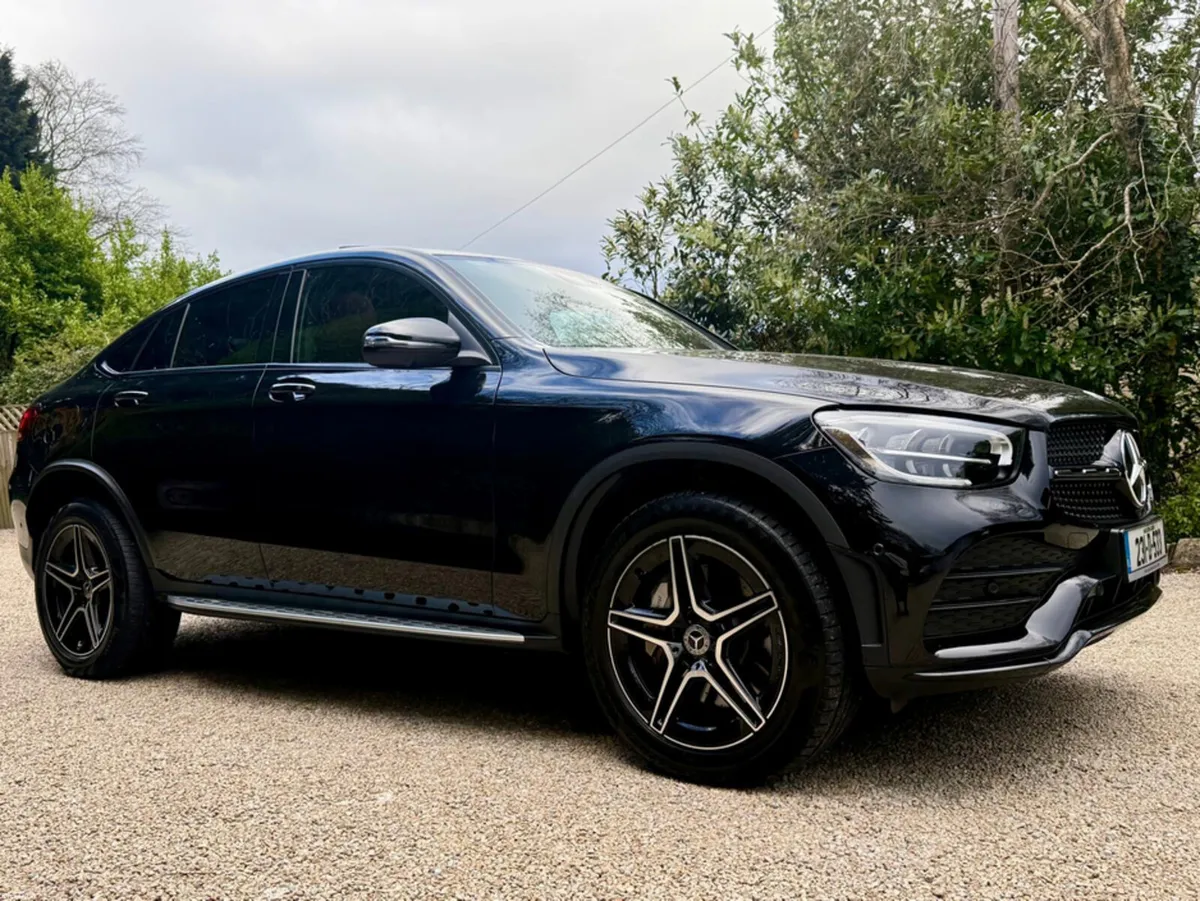 Mercedes-Benz GLC 300 DE 4MATIC AMG NIGHT EDITION - Image 2