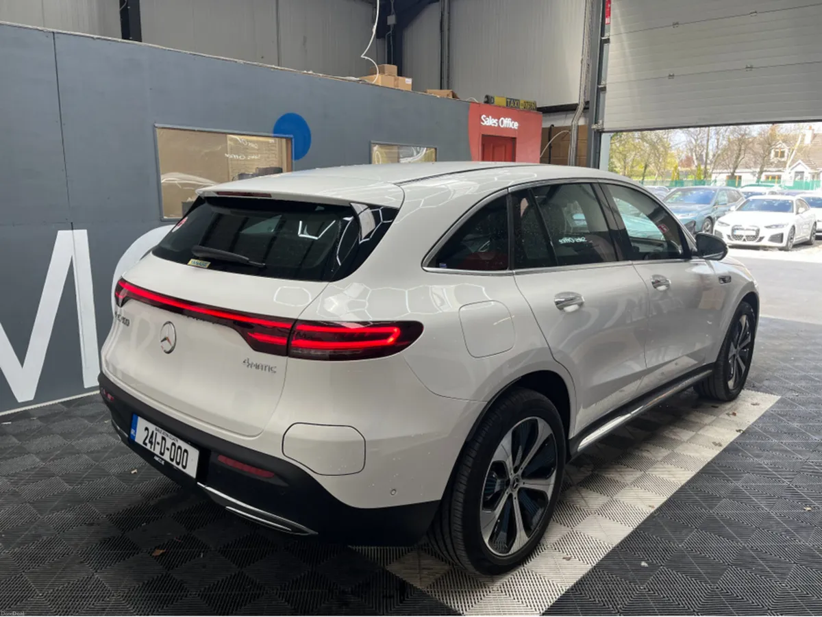 Mercedes-Benz EQC 2024 MERCEDES-BENZ EQC 400 AUTOM - Image 2