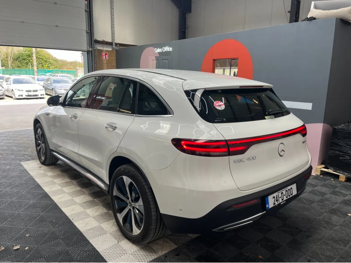 Mercedes-Benz EQC 2024 MERCEDES-BENZ EQC 400 AUTOM - Image 4