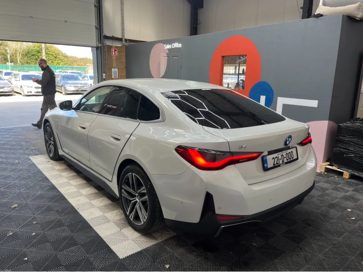 BMW i4 €34950 2022 BMW I4 EDRIVE AUTOMATIC / CRUIS - Image 4