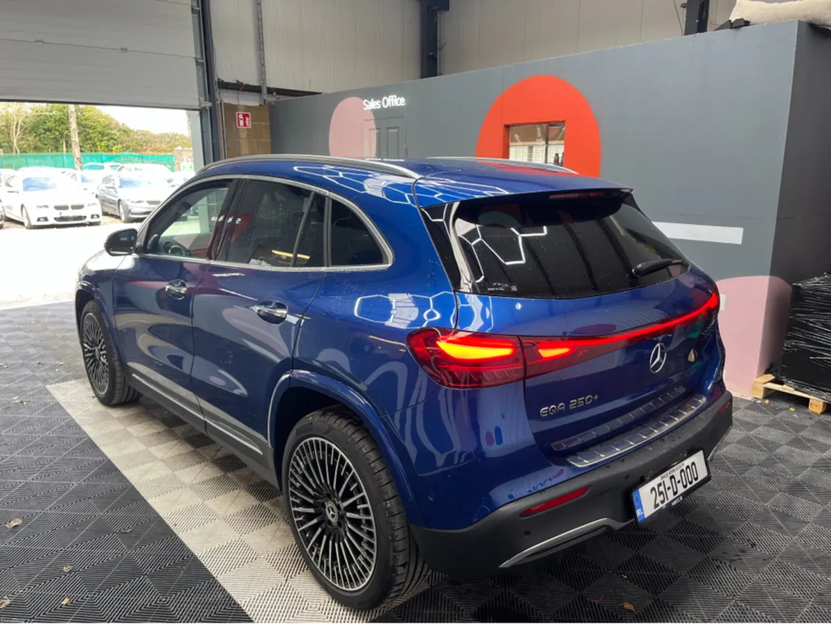 Mercedes-Benz EQA 2025 MERCEDES-BENZ EQA 250+ AUTO - Image 4