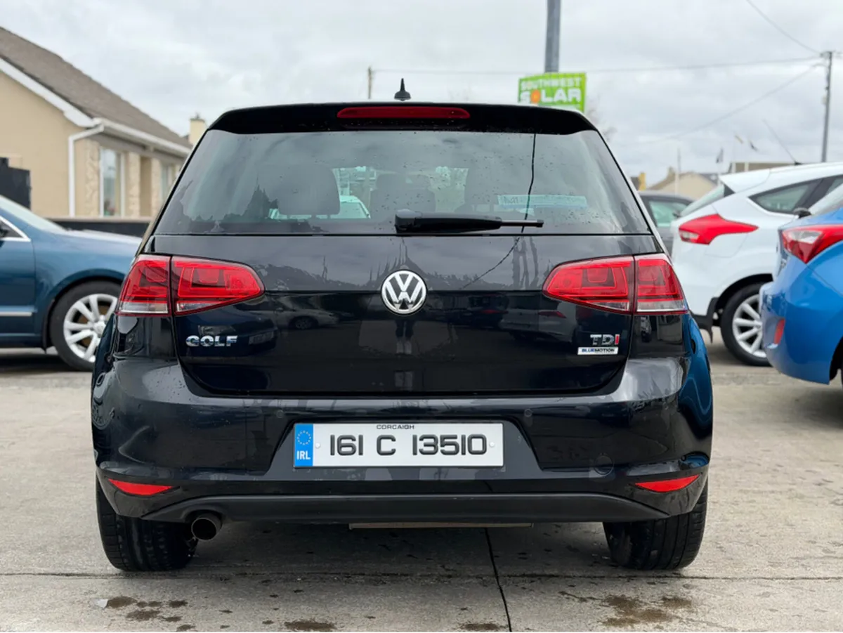 Volkswagen Golf HIGHLINE Premium Interior & Alloys - Image 5