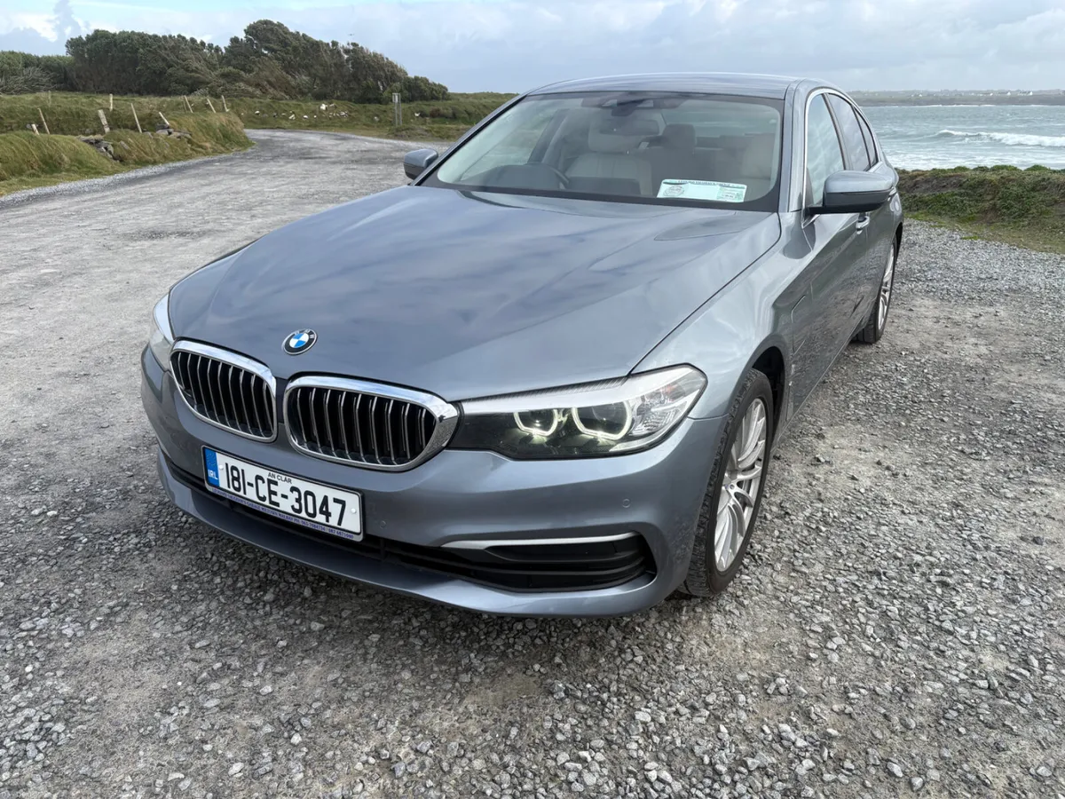 BMW 5-Series 2018 - Image 4