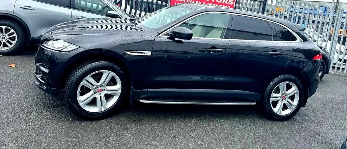 Jaguar F Pace - Image 2