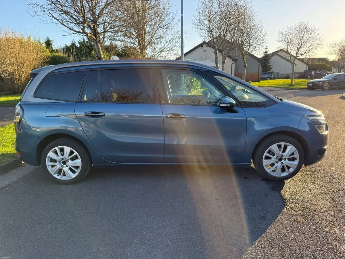 Citroen C4 2015 - Image 2