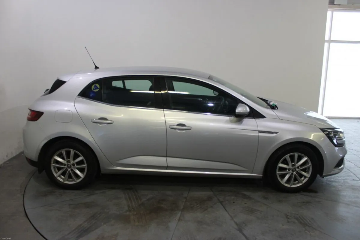 Renault Megane 1.5 DCI 110 DYNAMIQUE NAV 110 - TEN - Image 3