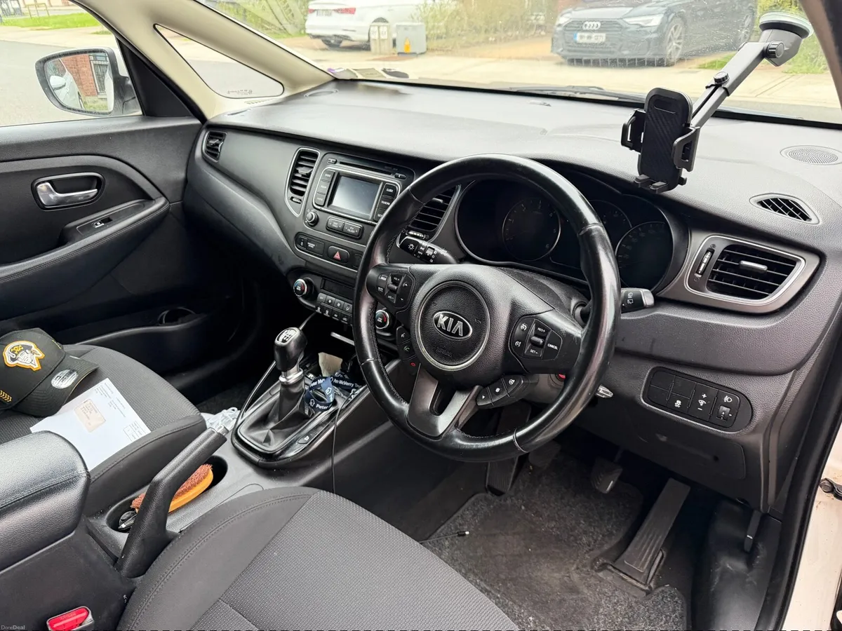 Kia Carens 2014 - Image 4