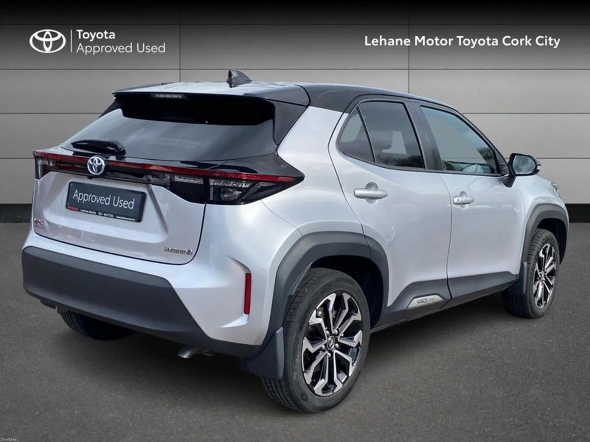 Toyota Yaris Cross CR CROSS LUNA SPORT 4DR AUTO - Image 2