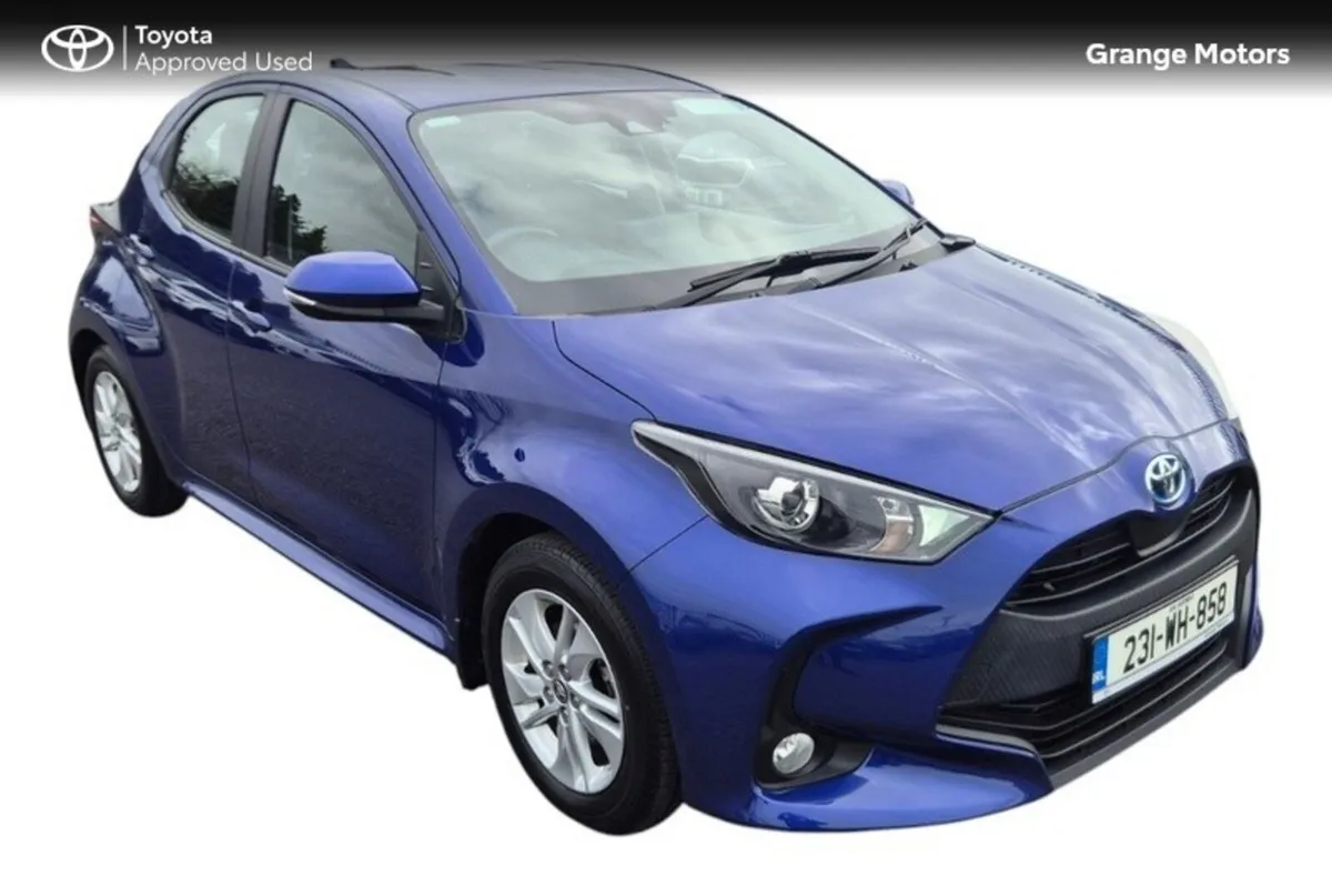 Toyota Yaris 1.5 HYBRID LUNA 5DR - Image 1