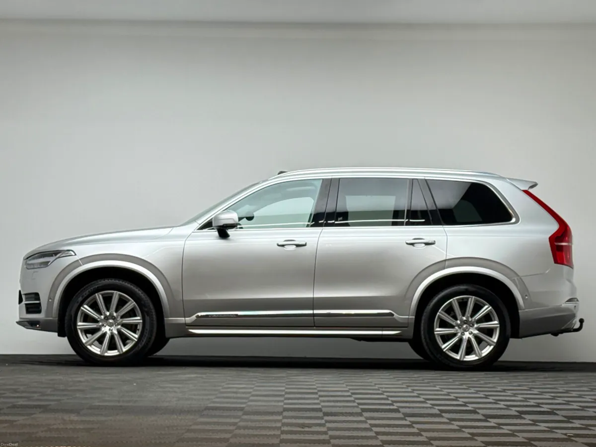 Volvo XC90 INSCRIPTION 2.0 AWD *7 SEATER* - Image 4