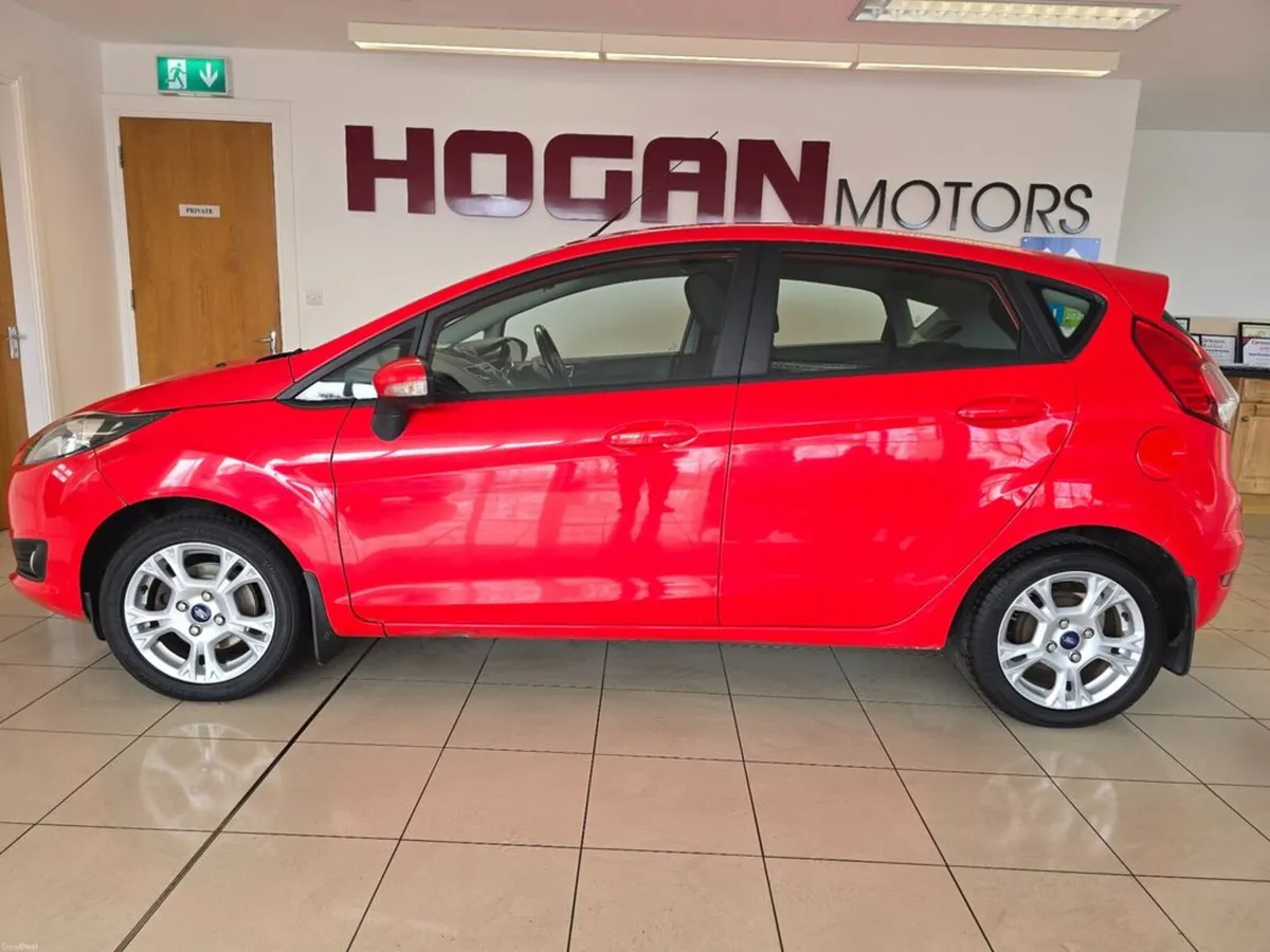 Ford Fiesta Zetec 1.25 5dr H/B - Image 4
