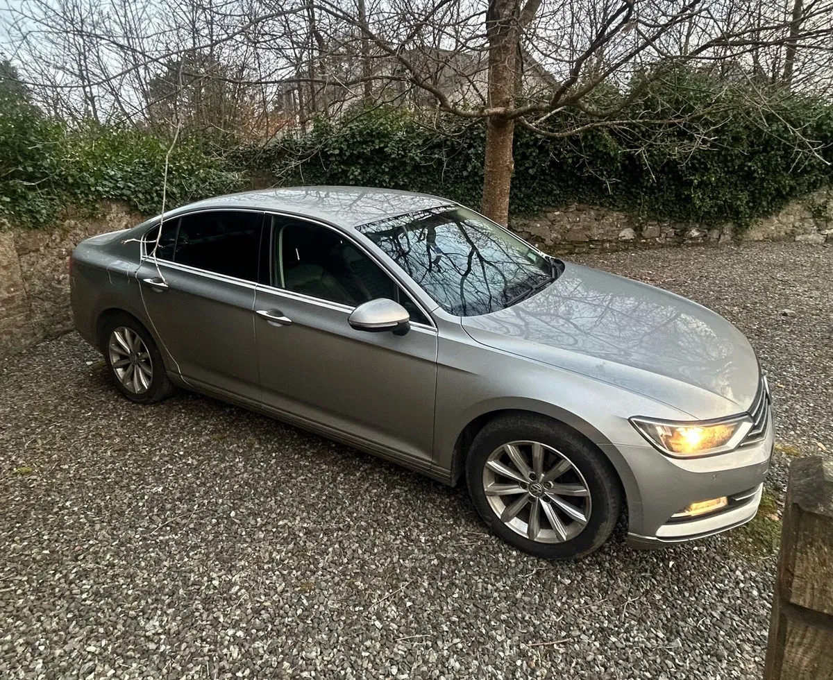2015 VW PASSAT 1.6 TDI Highline - Image 3