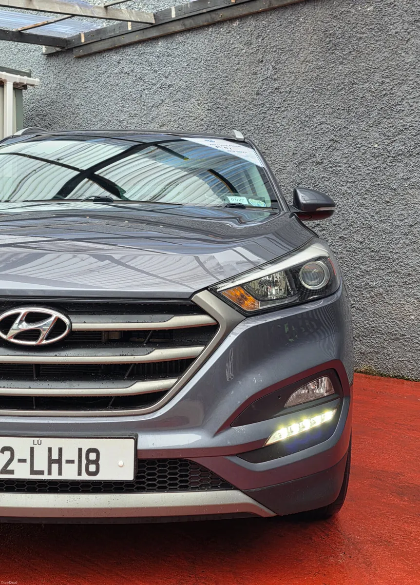 2016 Hyundai Tucson 1.7 crdi executive model - Image 3