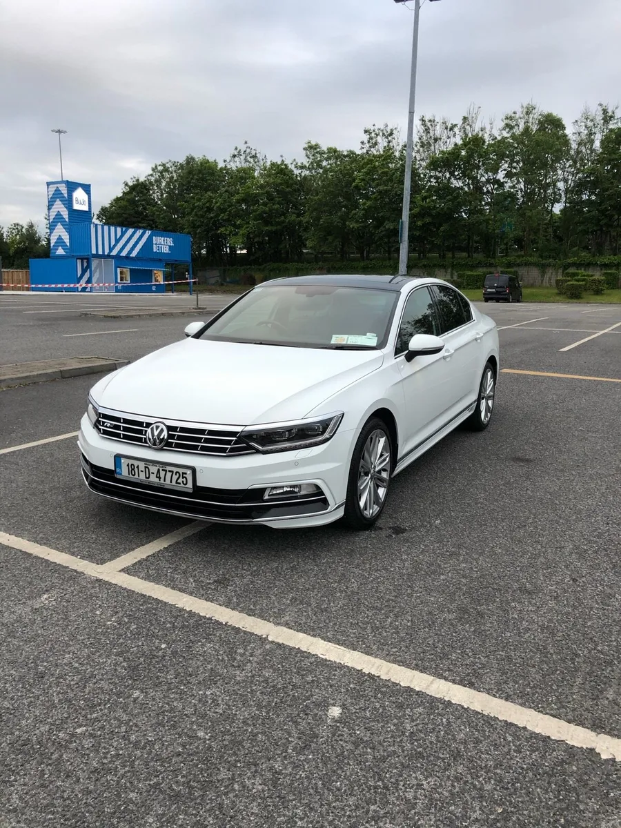181 VW Passat *R LINE* DSG *Sunroof* Automatic - Image 1
