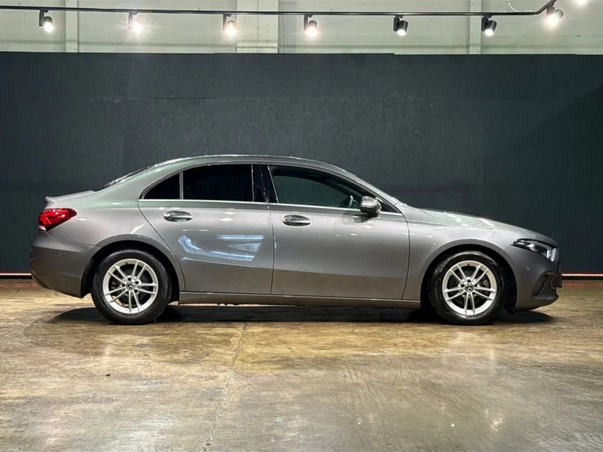 Mercedes-Benz A-Class SALOON - STYLE EDITION - BLA - Image 3