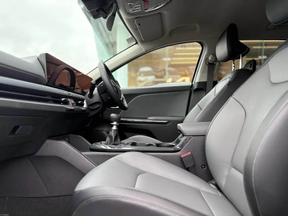 Kia K4 1.0 K3 Mild Hybrid - Image 2