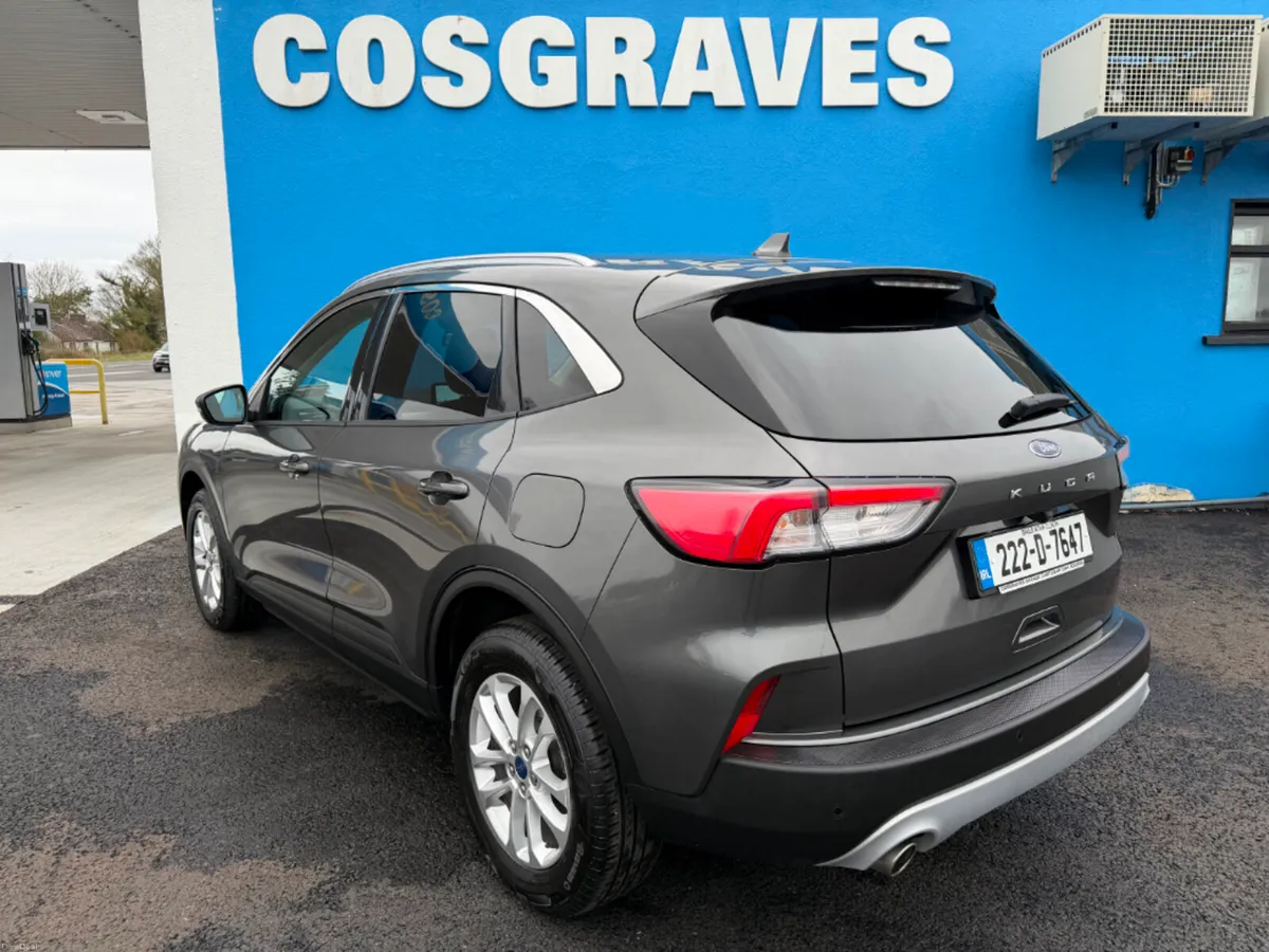 Ford Kuga Titanium Model 1.5 Diesel 120Bhp * REVER - Image 4