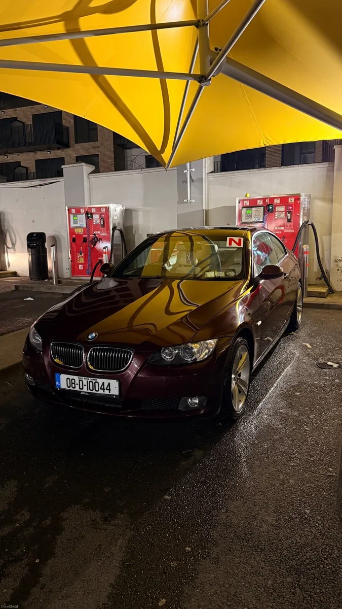 Barbera red e92 bmw - Image 3