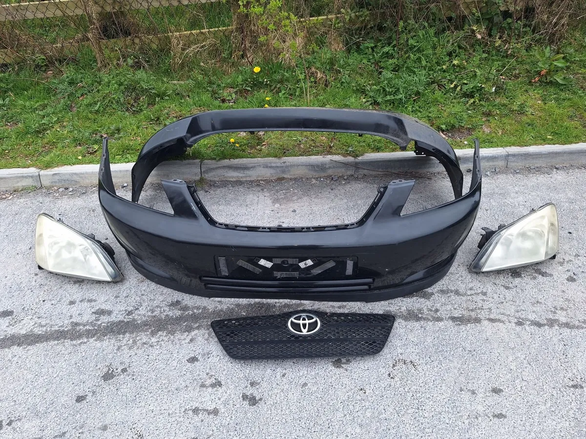 Toyota Corolla E12. 2002-2006