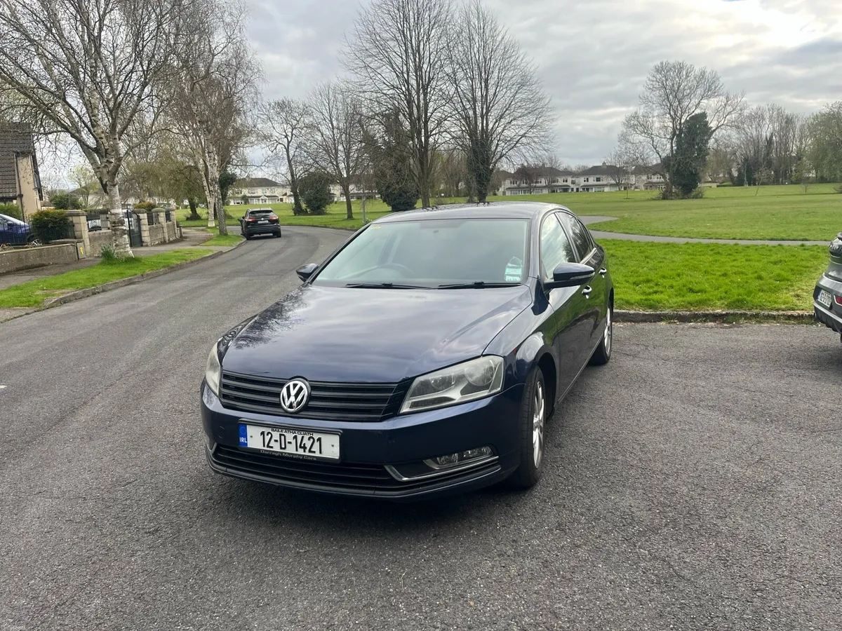 Volkswagen Passat - Image 3