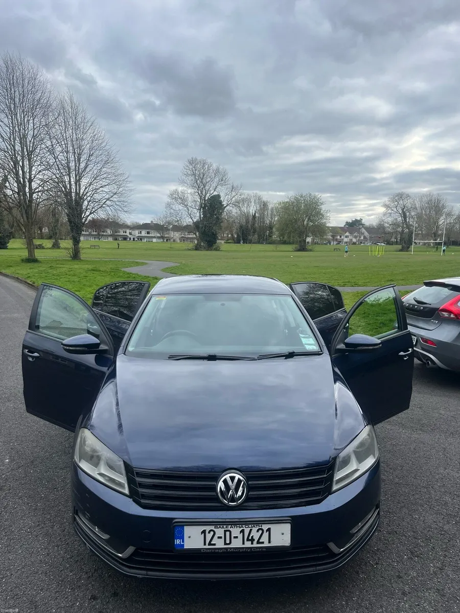 Volkswagen Passat - Image 2
