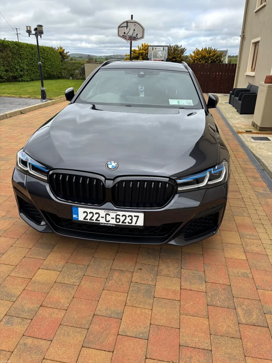 BMW 5-Series 2022 - Image 1