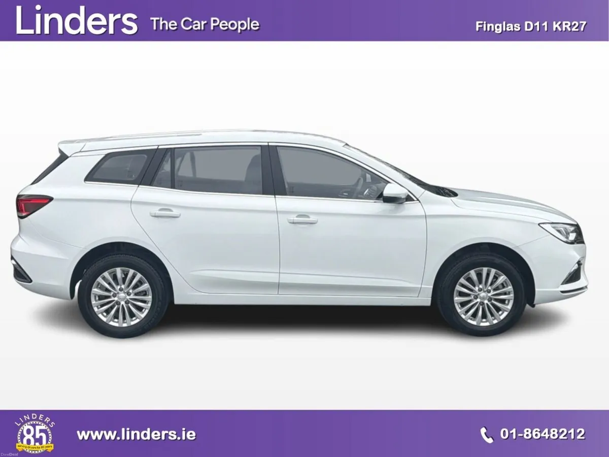 MG MG5 2WD Auto Excite - Image 4