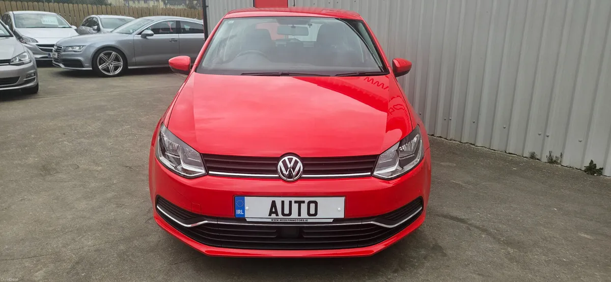 Volkswagen Polo auto 1.2 petrol comfort low kms - Image 4