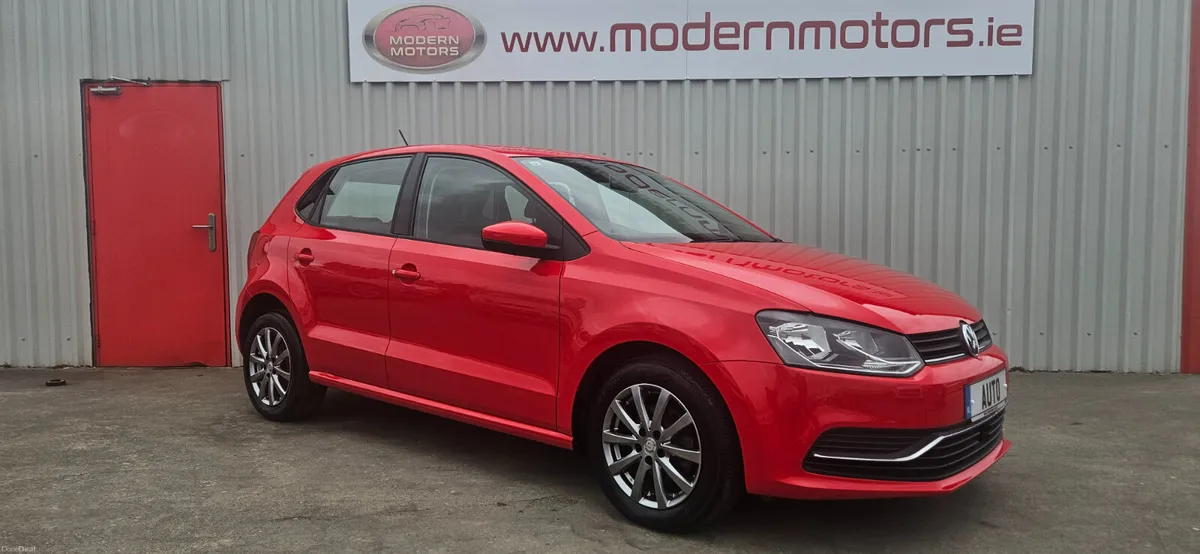 Volkswagen Polo auto 1.2 petrol comfort low kms - Image 2