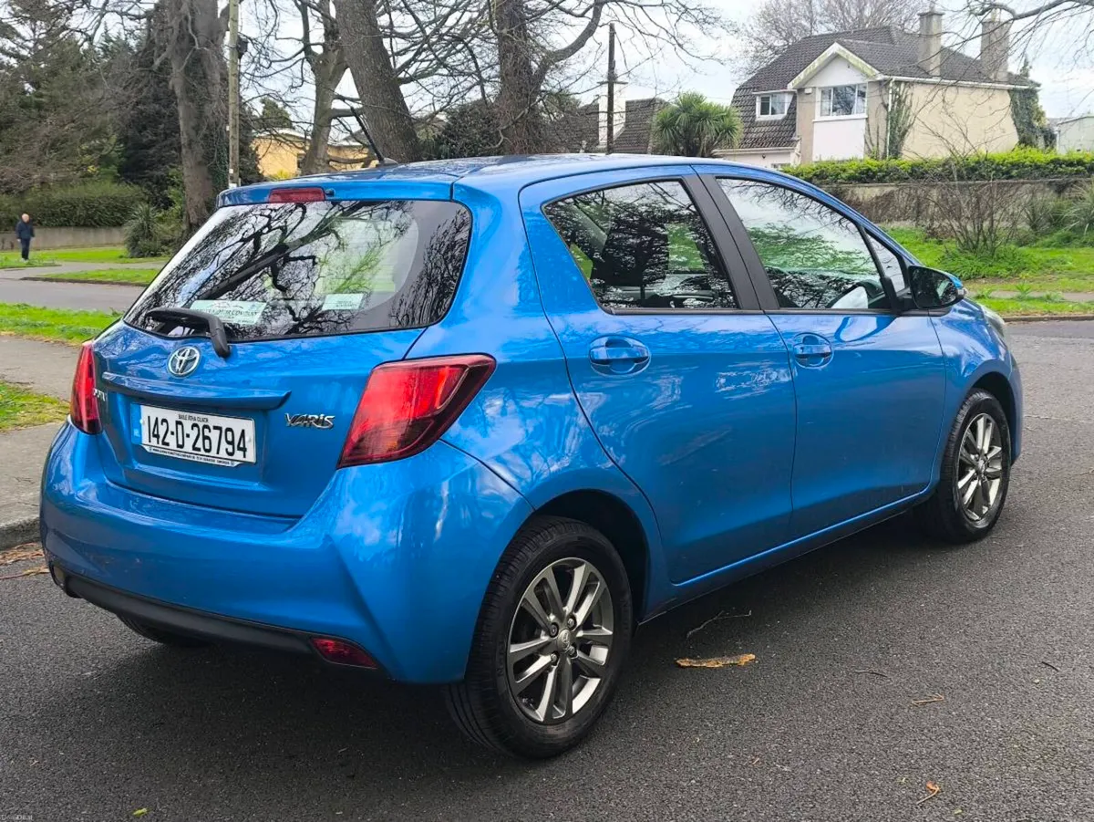 2014 TOYOTA YARIS 1.3 NCT 03/27 TAX 09/26 - Image 1