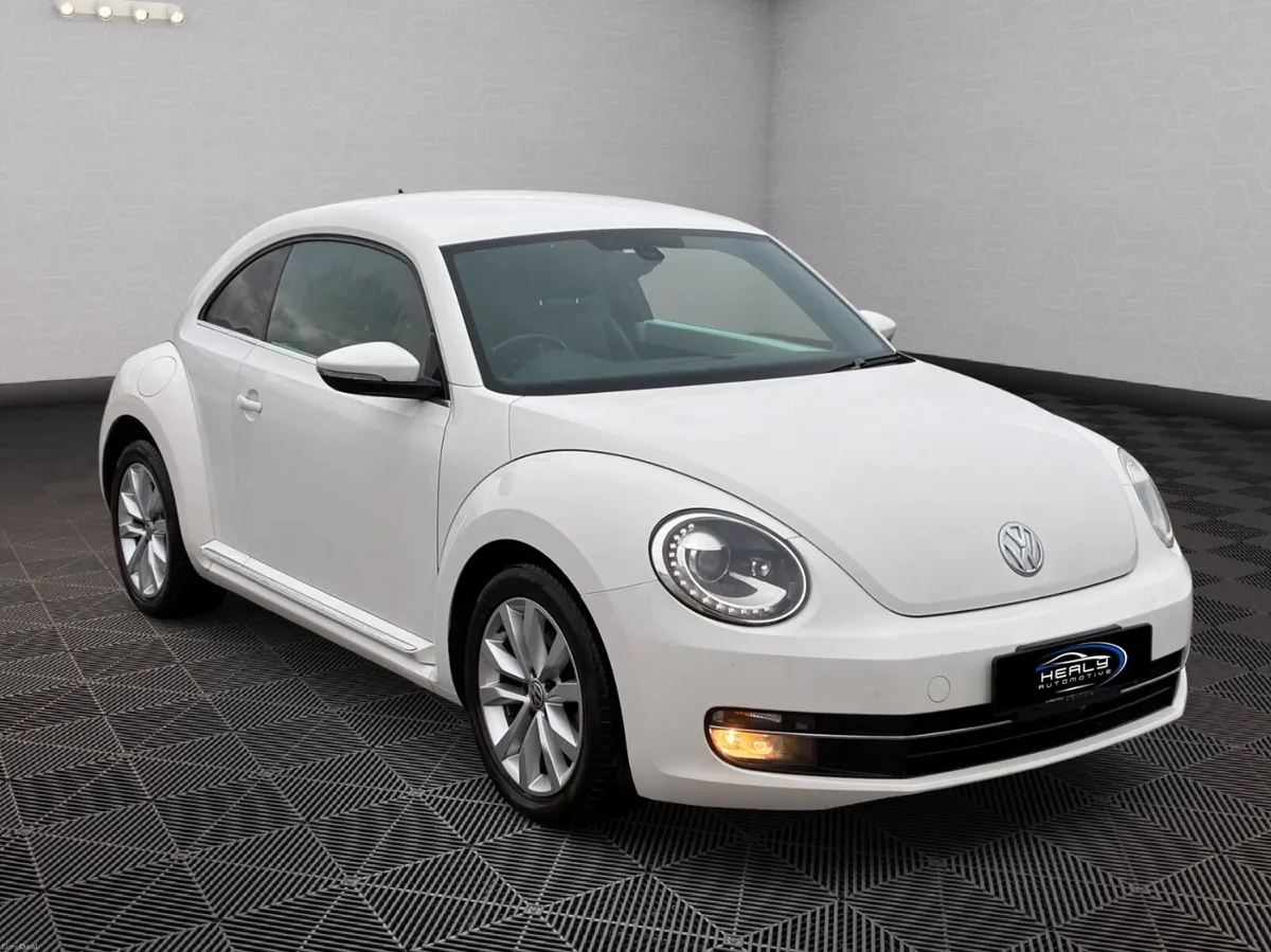 Volkswagen Beetle *Automatic* - Image 3