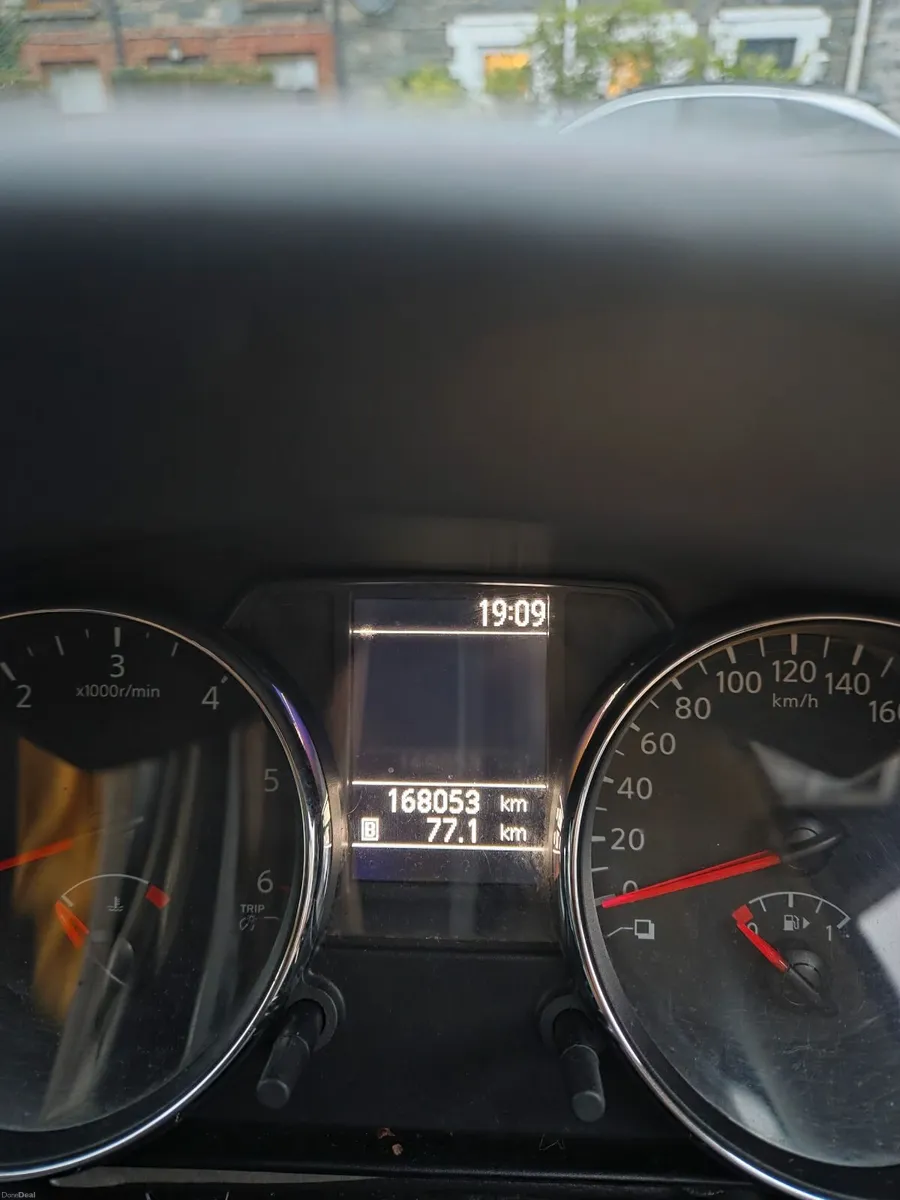 Nissan Qashqai 2013 - Image 2