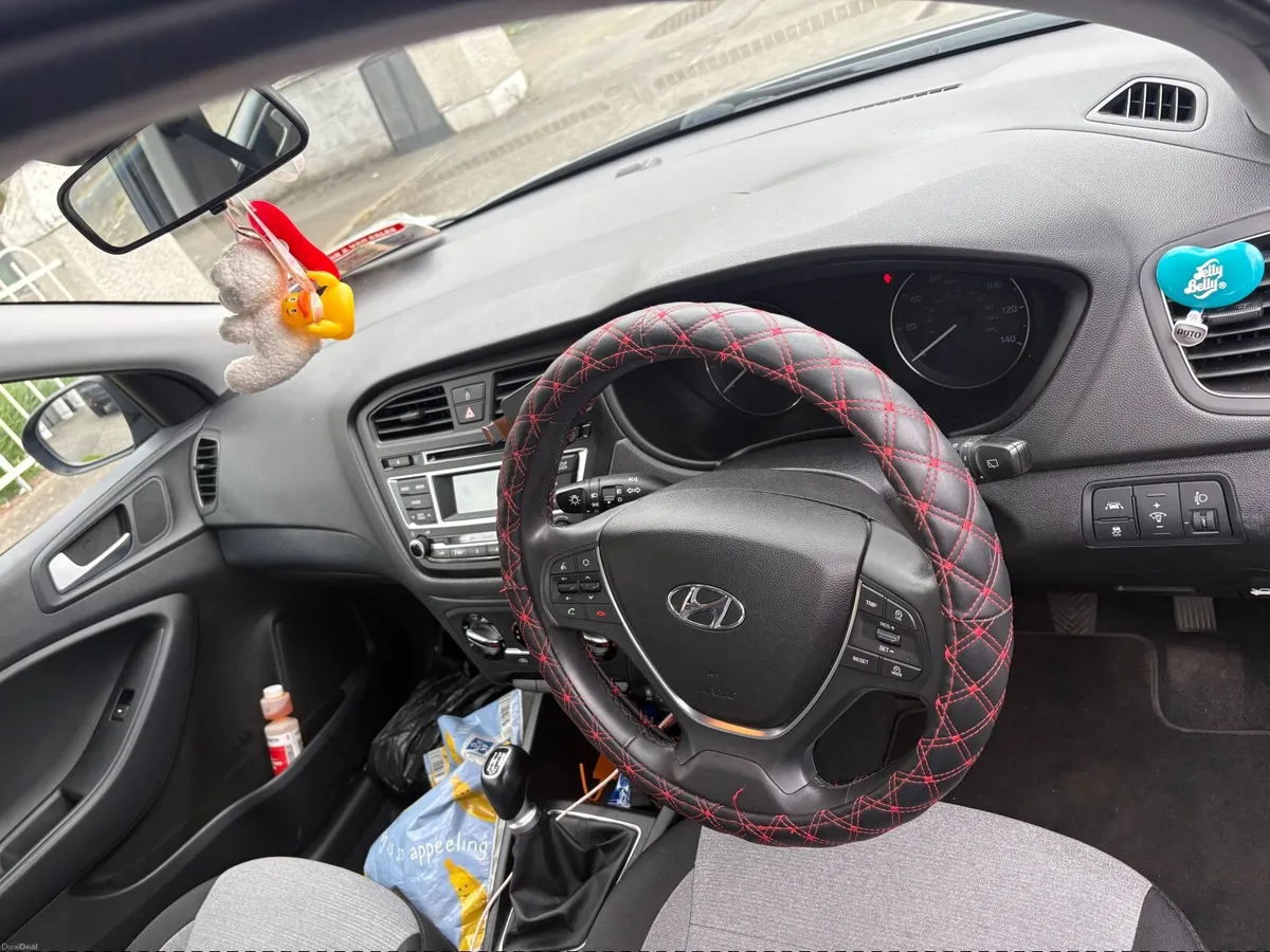 2016 Hyundai I20 Deluxe - Image 4