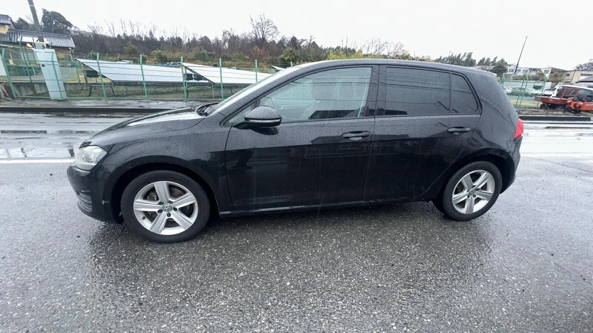 Volkswagen Golf 1.2 Automatic - Image 1