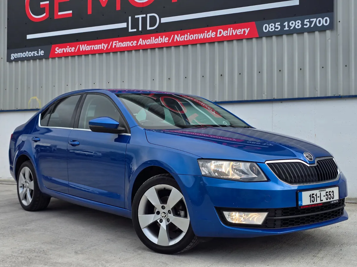2015 SKODA OCTAVIA ELEGANCE MODEL RACE BLUE - Image 1