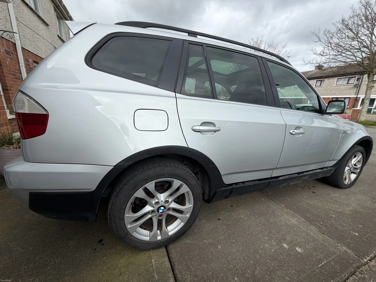BMW x3 2008 - Image 2
