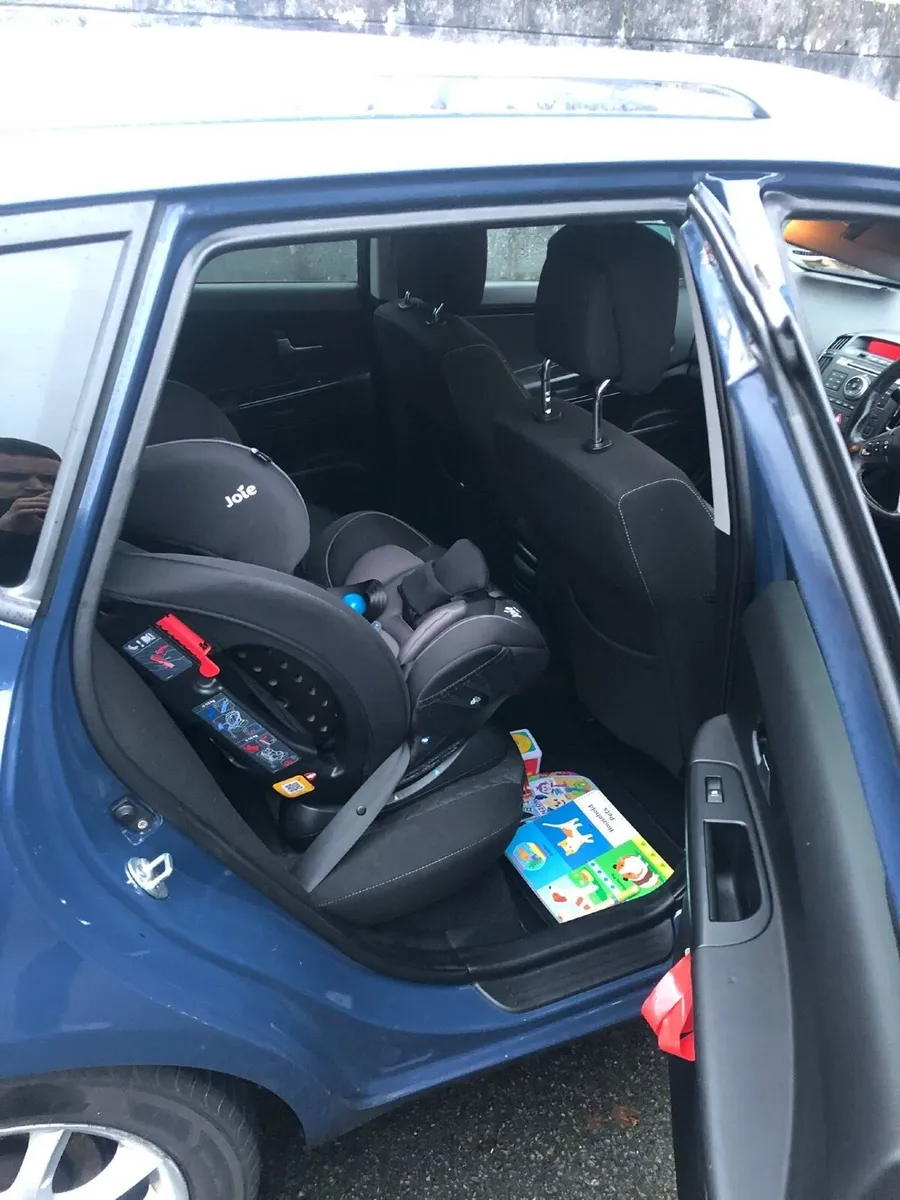 Kia Ceed 2010 - Image 3