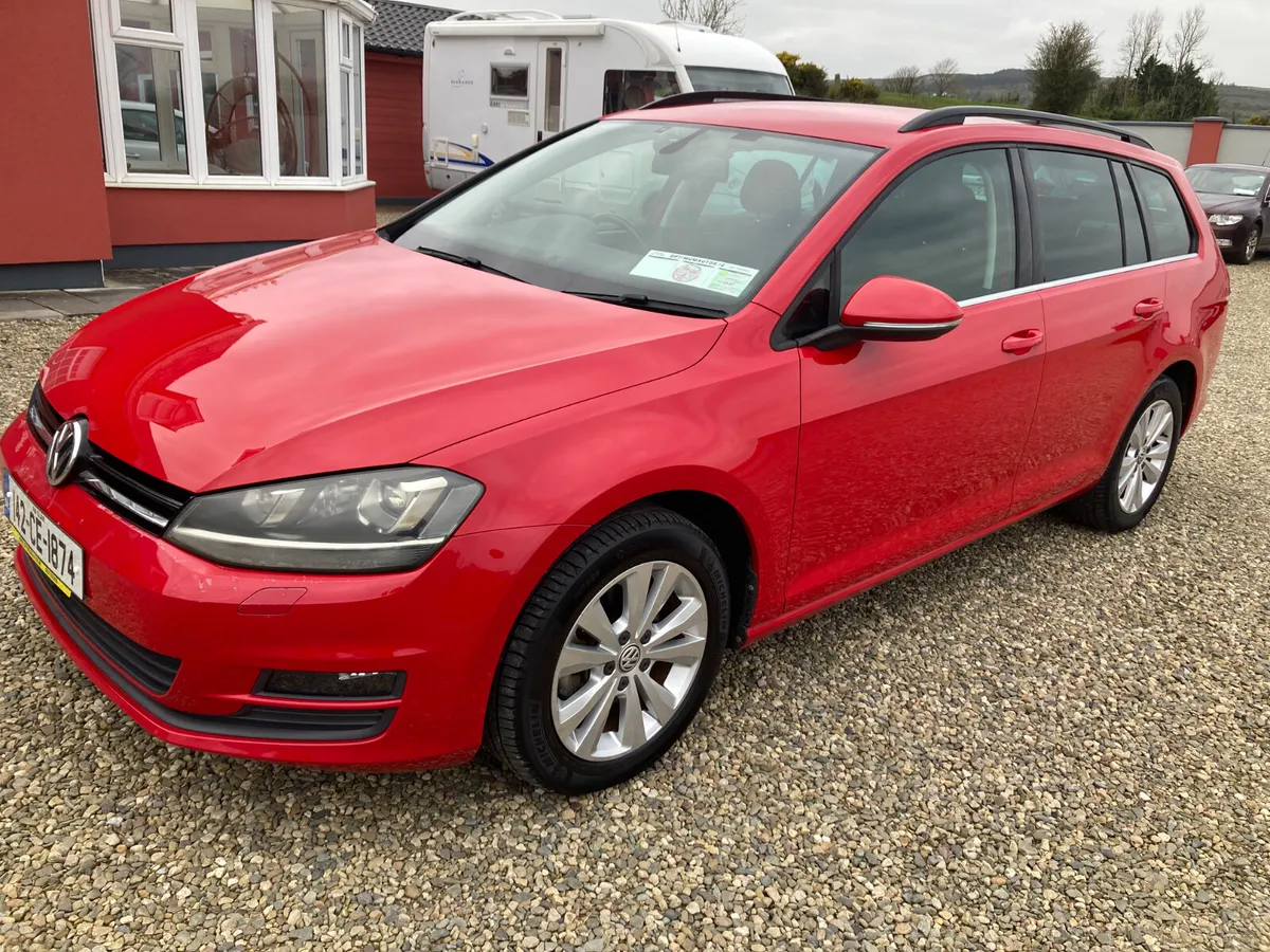 Volkswagen Golf 2014 Automatic Estate - Image 2