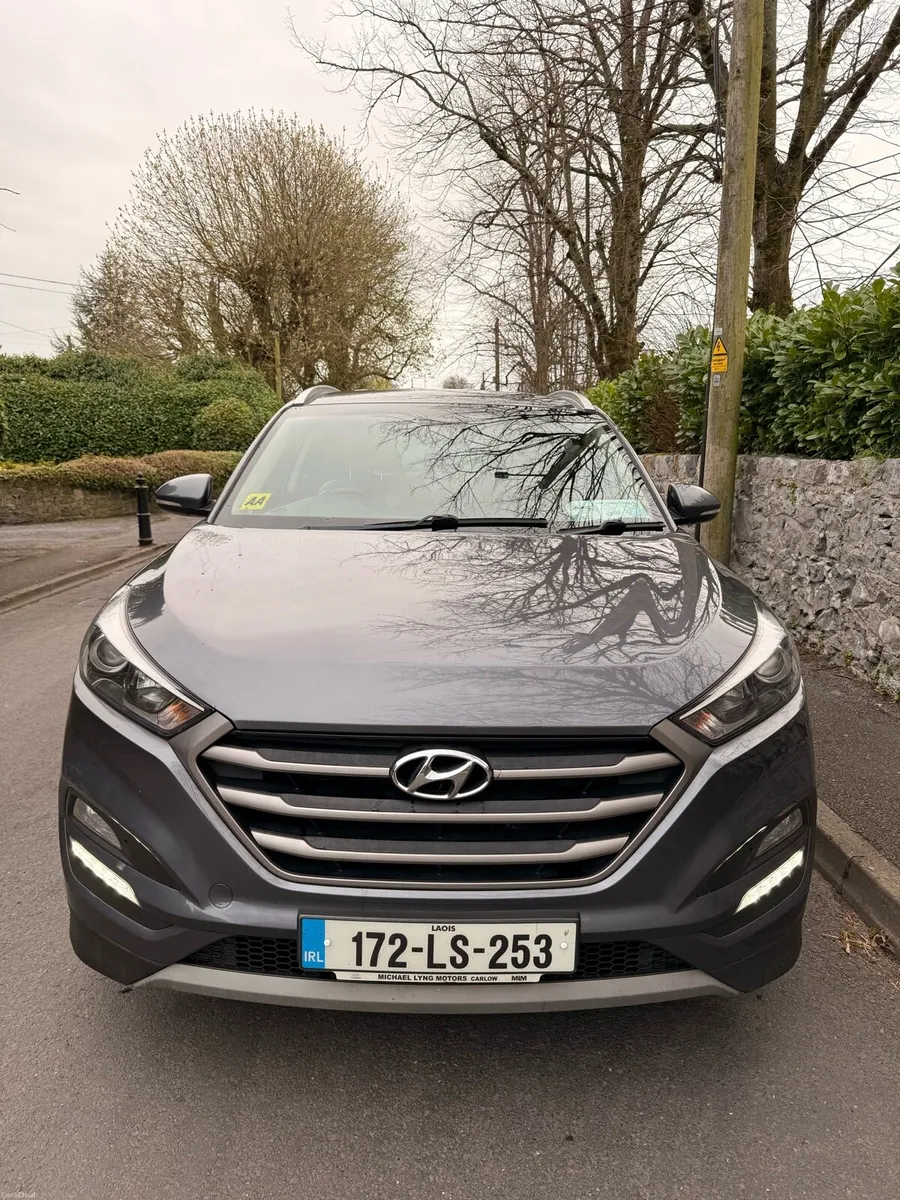 2017 Hyundai Tuscon Executive NCT July 2027 - Image 2