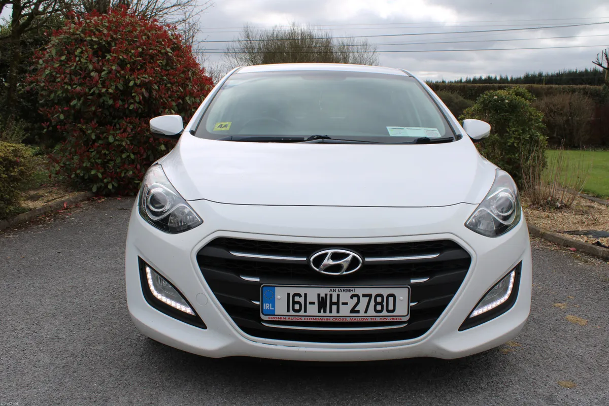 2016 HYUNDAI i30  DELUXE 1.6 CRDI 5dr, - Image 2
