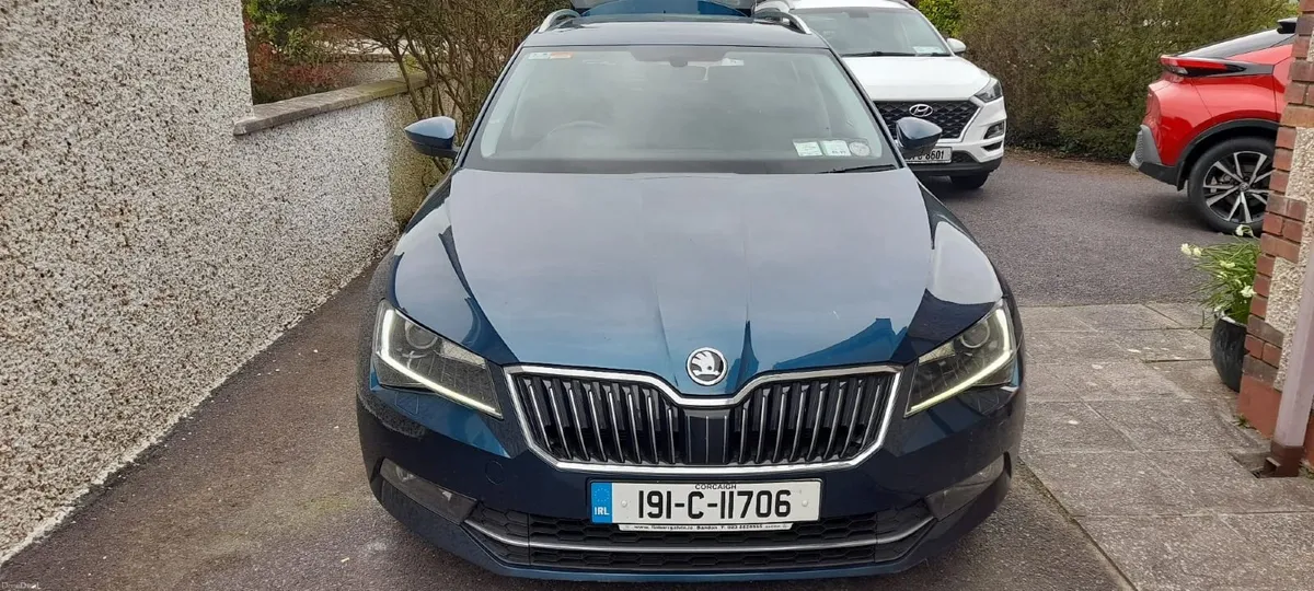 Skoda Superb 2019 - Image 1