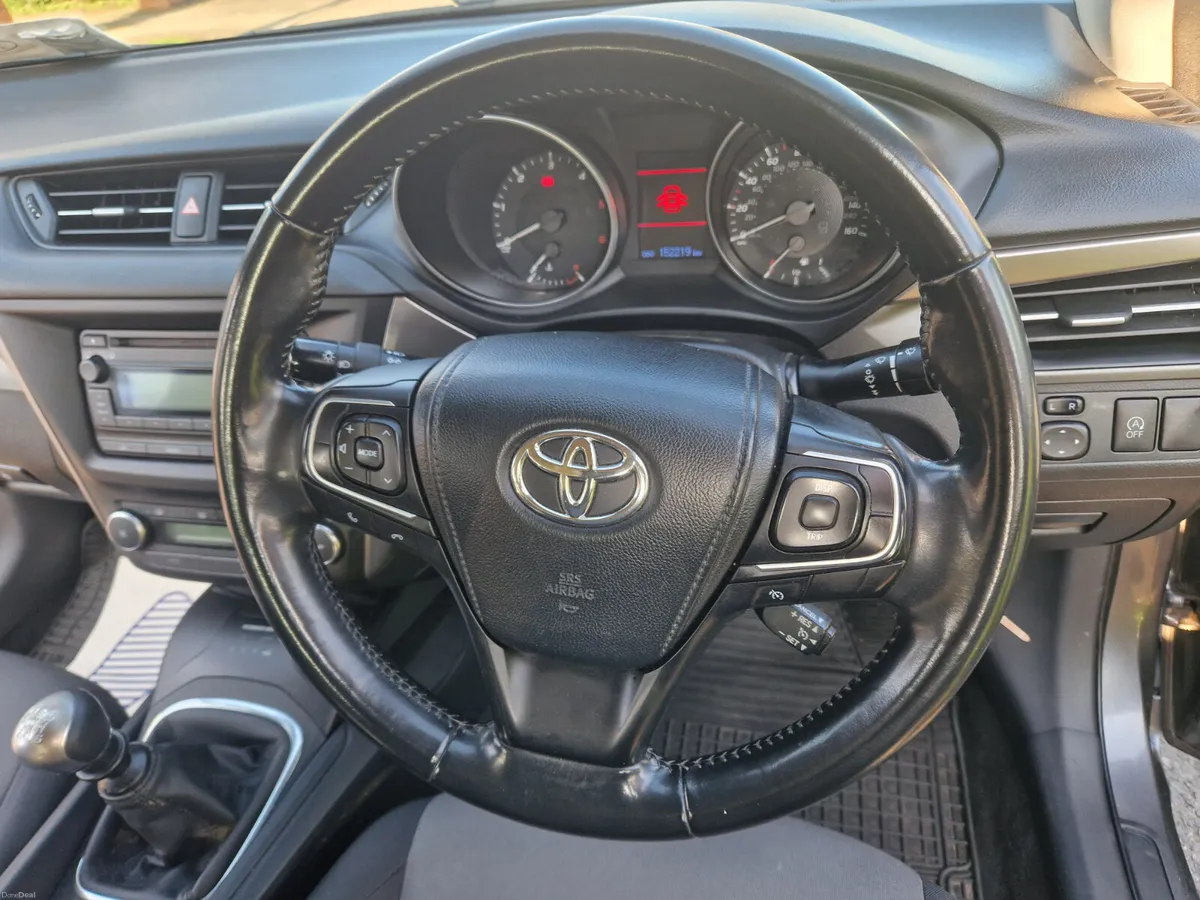 Toyota Avensis ESTATE ,LOW KMS ,NCT ,2/YR WARRANTY - Image 4