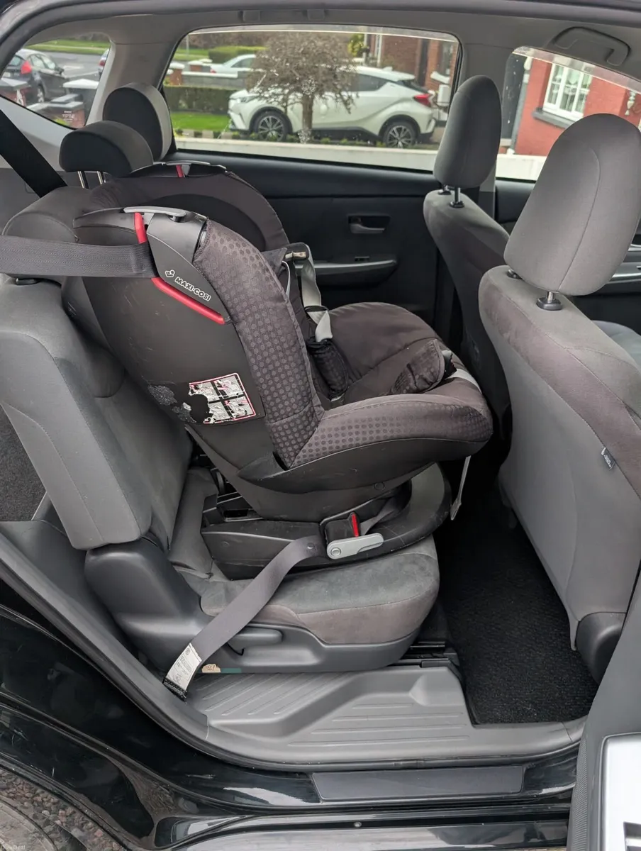 Toyota Prius 2013 - Image 3