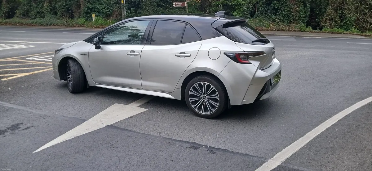 Toyota Corolla 2019 - Image 1