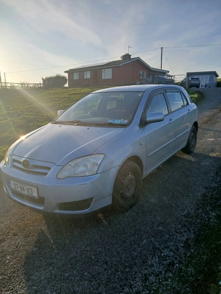 Corolla 1.4 petrol 07 - Image 3