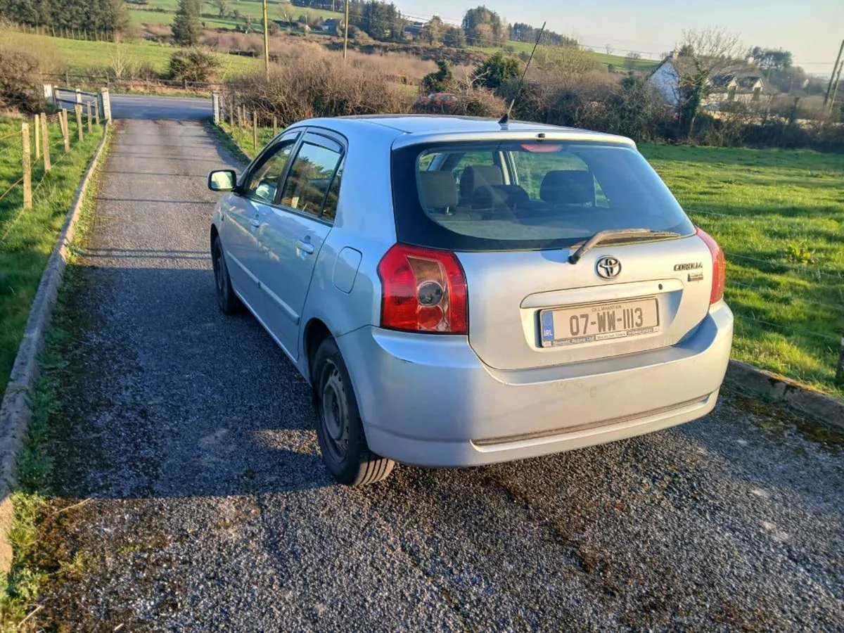 Corolla 1.4 petrol 07 - Image 4