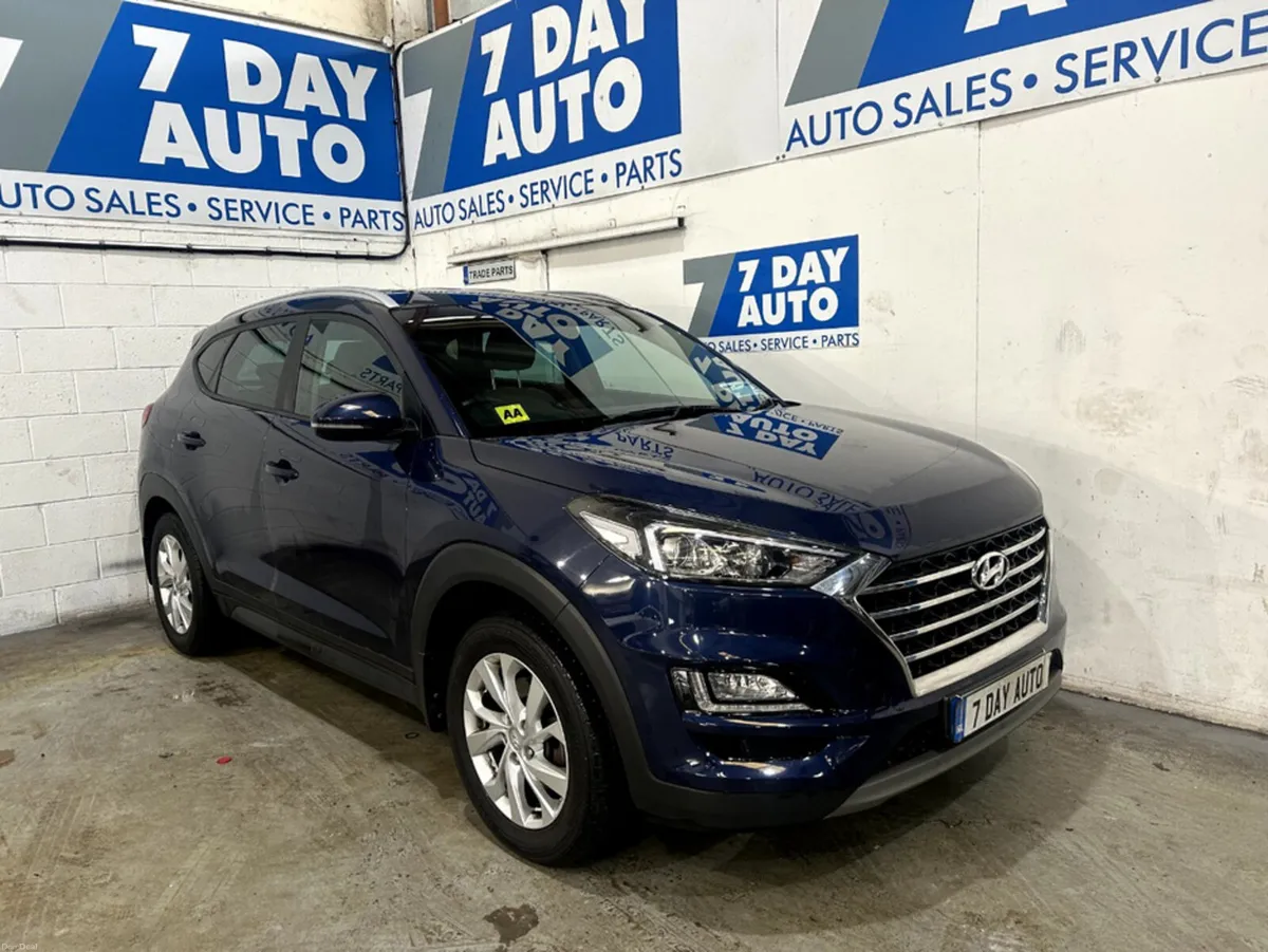 Hyundai Tucson IX35 EXECUTIVE 1.6 5DR DIESEL - Image 1