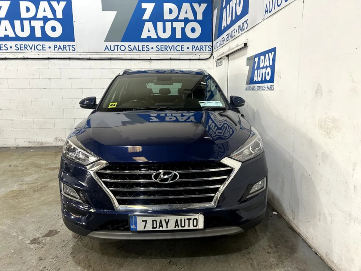 Hyundai Tucson IX35 EXECUTIVE 1.6 5DR DIESEL - Image 2
