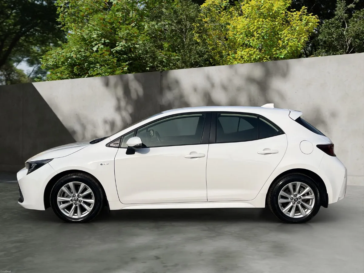 Toyota Corolla 2025 - Image 3